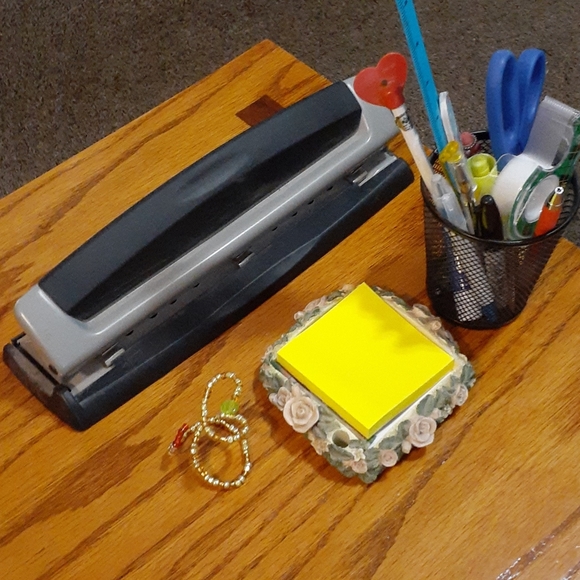 Handcrafted Rattlesnake Desk Ornament - Picture 8 of 8